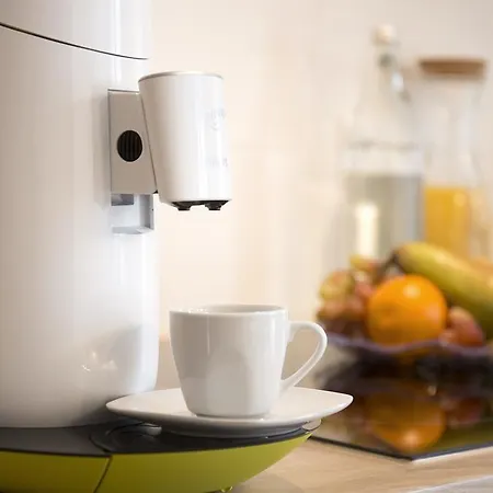 Leon Апартаменты *